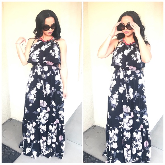 🔥 Sale 5 ⭐️ MiMi - Black Floral Sheer Maxi Dress - Picture 4 of 8